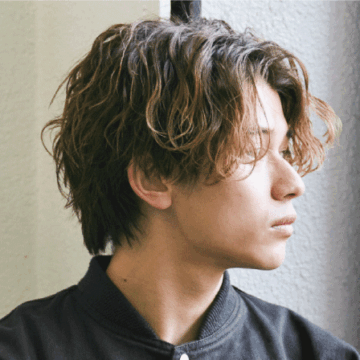 サーフカールの男性